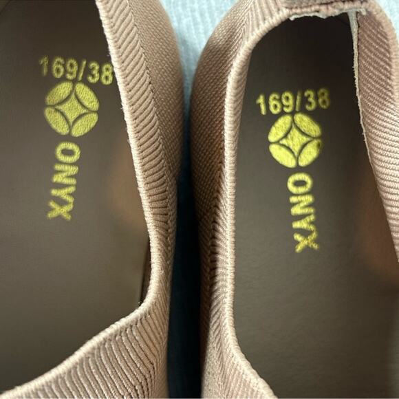 Onyx Women’s Beige Knit Slip-On Sneakers Size 38 (US 7.5) – NWOT - Picture 9 of 13